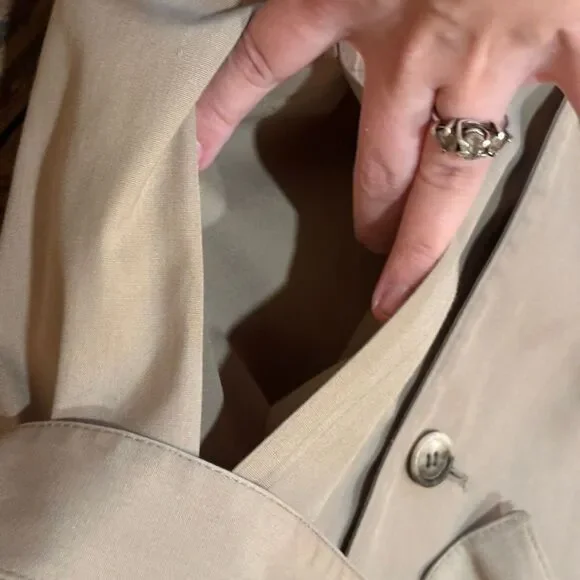 London Fog vintage tan Double-Breasted belted Trench Coat - Picture 5 of 9